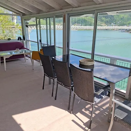 Edison Villa
